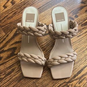Dolce Vita Women's Tan Braided Sandals